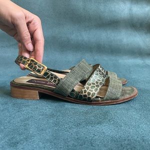 Green and gold sandals (linen & leather) with chunky low heel